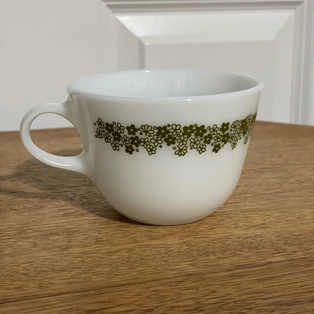 Pyrex Spring Blossom Green Coffee Mug